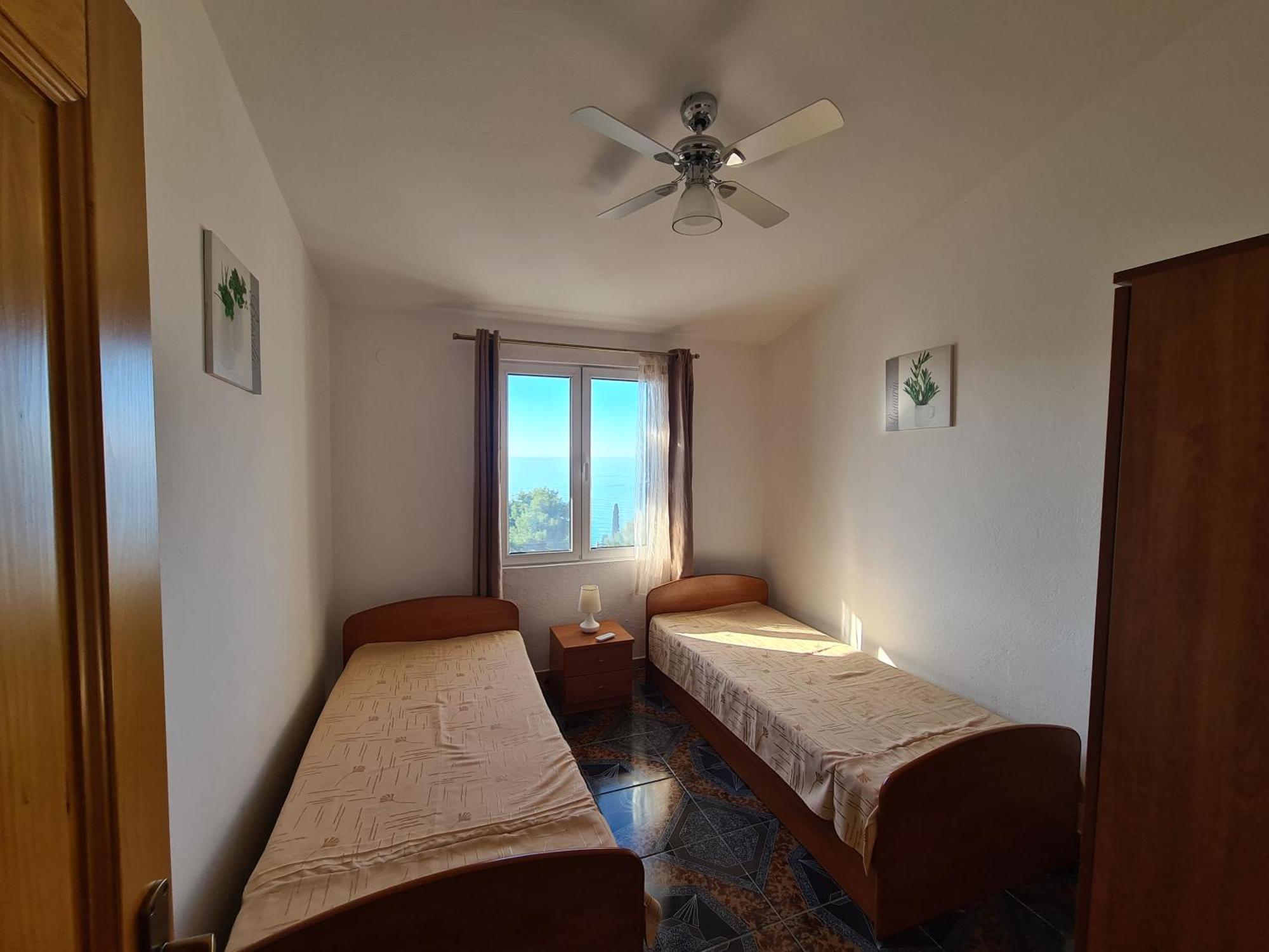 Apartment Sunny Bar Bagian luar foto